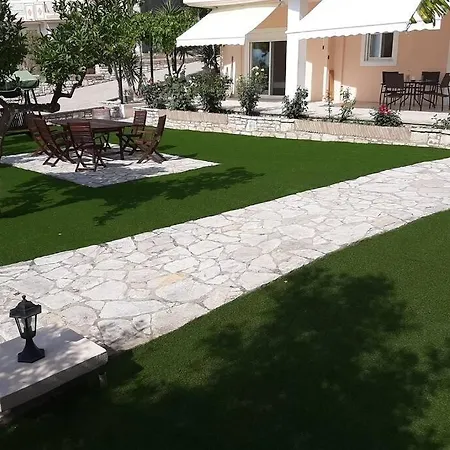 Semesterbostad Estella Sorelle 1 *