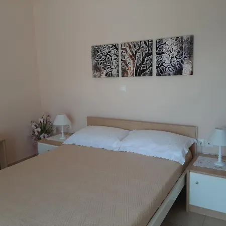 Estella Sorelle 1 Semesterbostad *